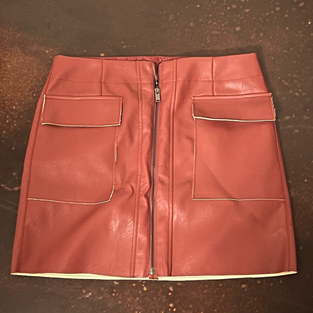 Leather skirt